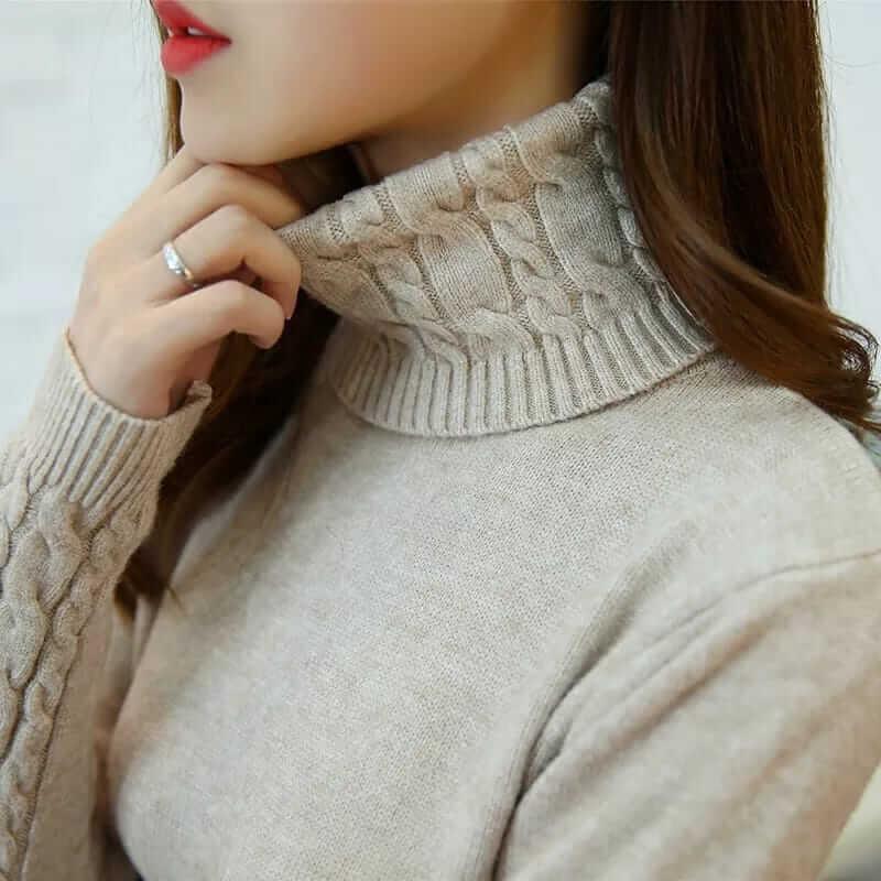Blusa Gola Alta Trabalhada Inverno 2022 - Velvett 